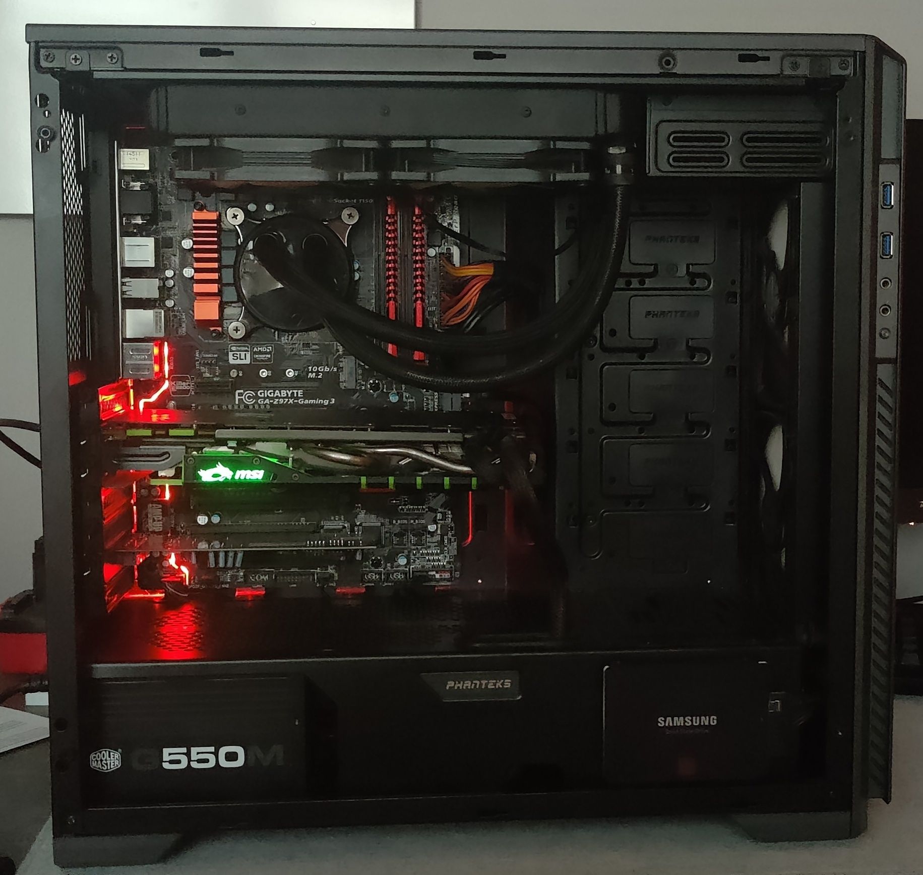 Komputer i5 4690k, GTX 970, 8gb RAM, chłodzenie wodne