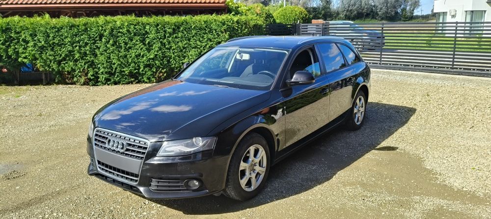 Audi A4 B8 Avant 2.0 TDI 143km Automat