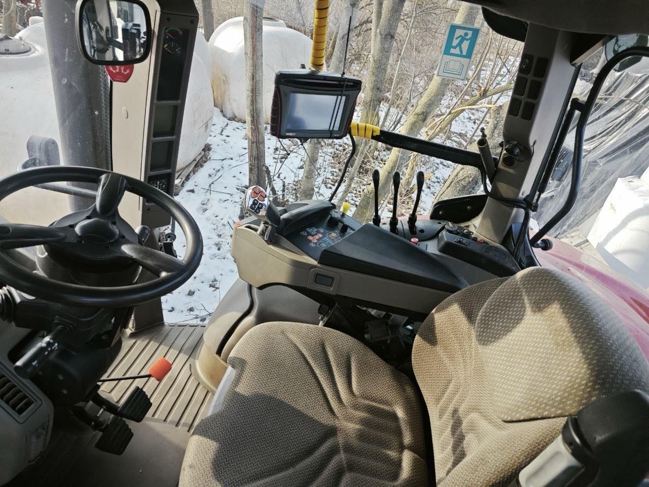 Трактор Кейс 210