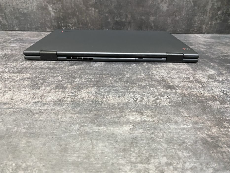 Lenovo ThinkPad X1 Yoga 3Gen i5-8350u 16RAM 256SSD FHD IPS 14”