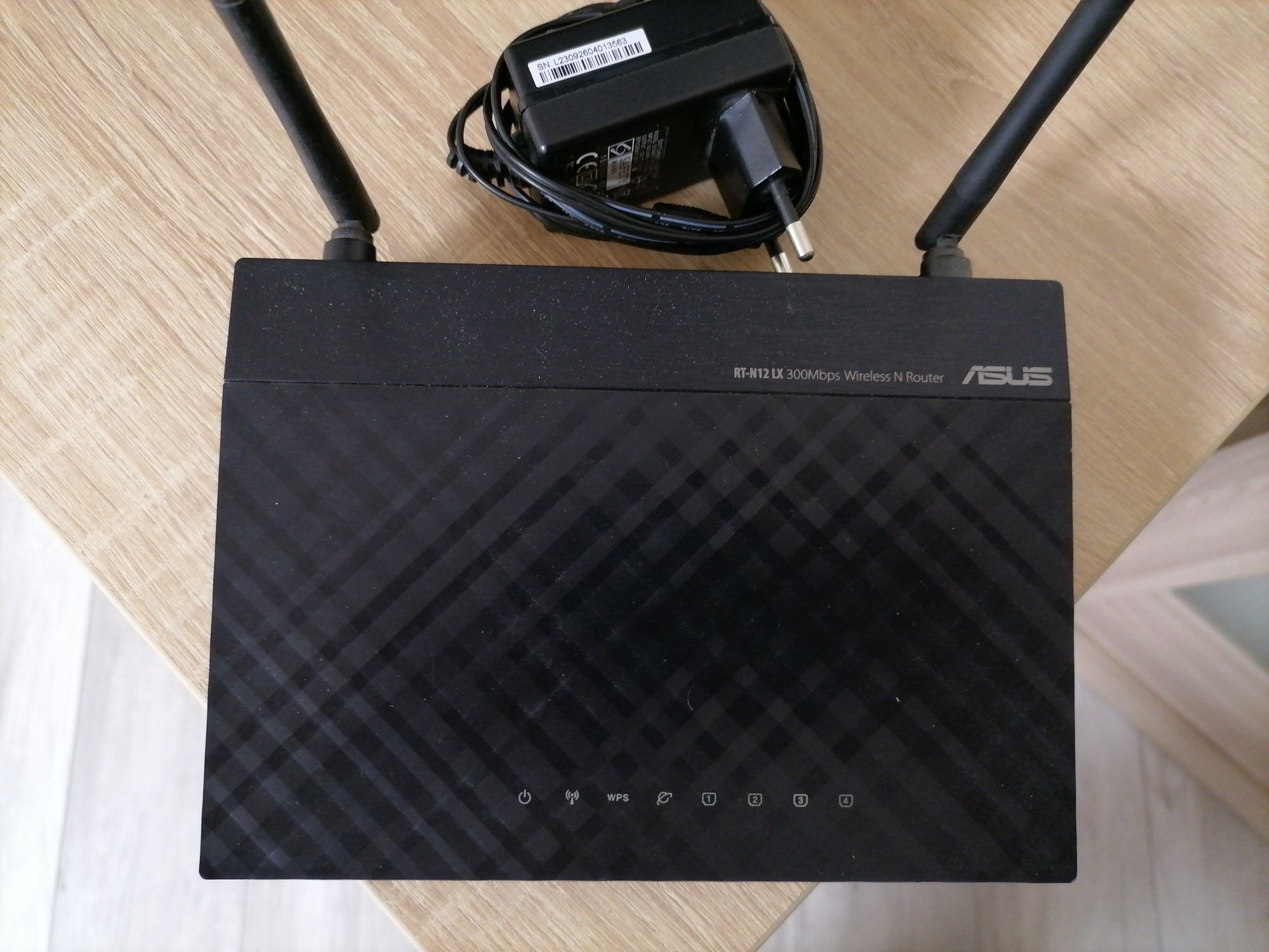 Роутер Asus RT-N12 LX