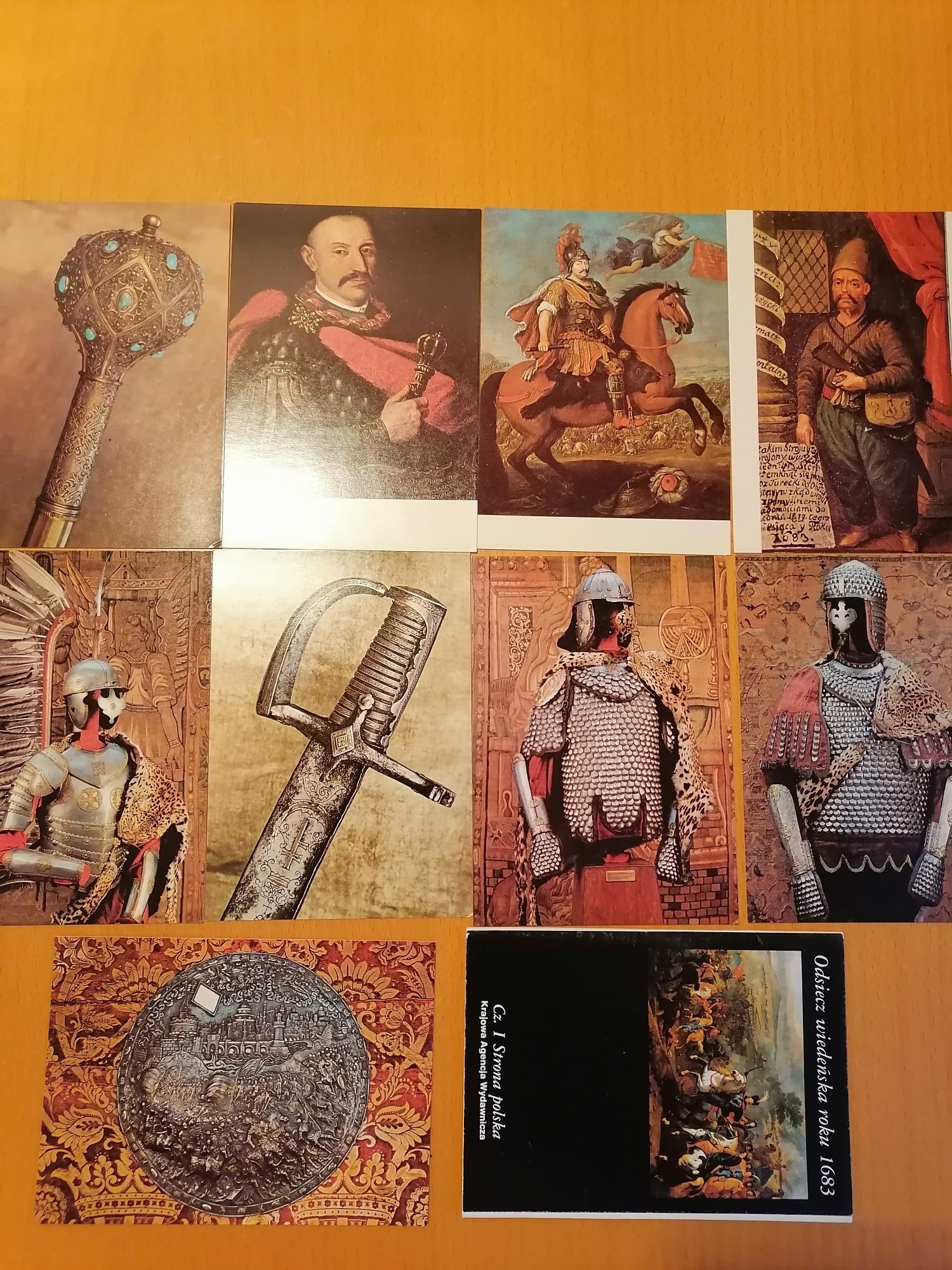 Odsiecz Wiedeńska 2 zestawy pocztówek w obwolucie