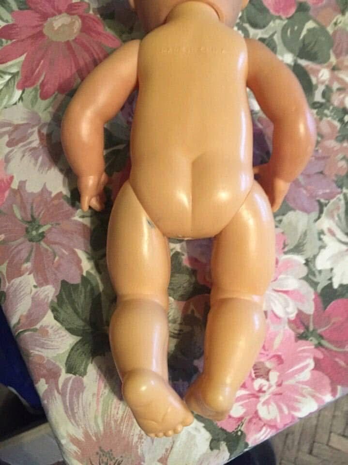 Продам игрушку пластмассовую
