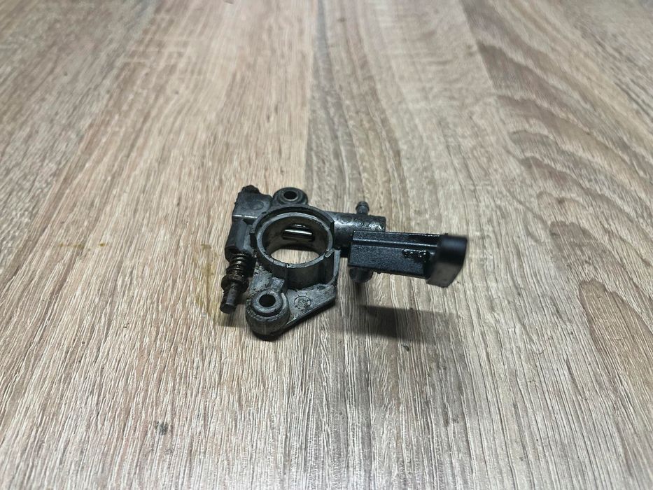 Dolmar Ps-3410 Pompa Pompka Oleju Olejowa