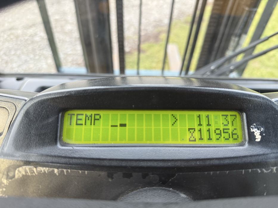 Погрущик / навантажувач 3т yale