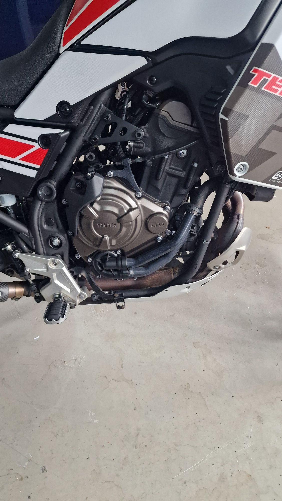 Mota tenere 700.