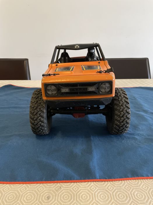 Axial Wraith 1.9 4WD Rock Crawler