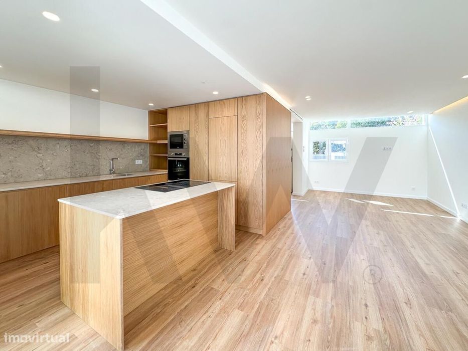 Moradia T5 Renovada Com Piscina - Olivais