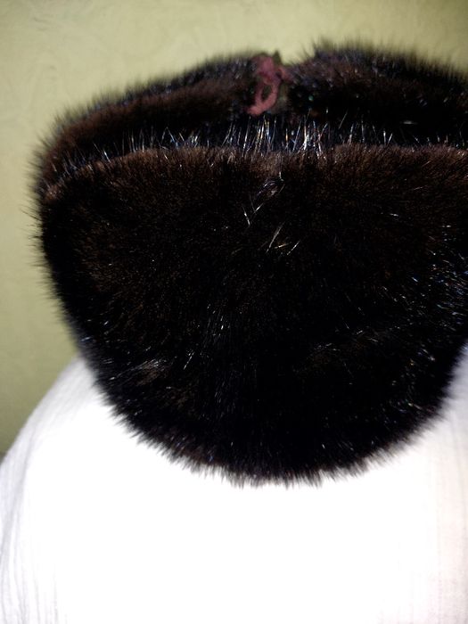 Продам норковые шапки