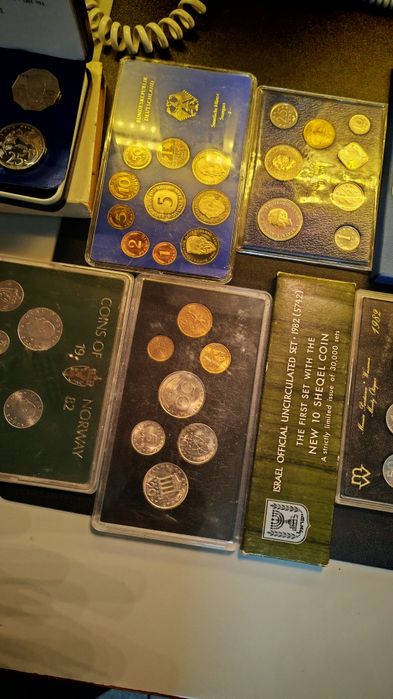 Zestaw monet część srebrna wszystkie proof set Polska Kanada itd