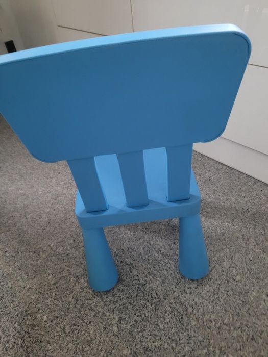 IKEA  Stolik ,Krzesełko ,2 Stołeczki SERII  MAMMUT ,Używane.