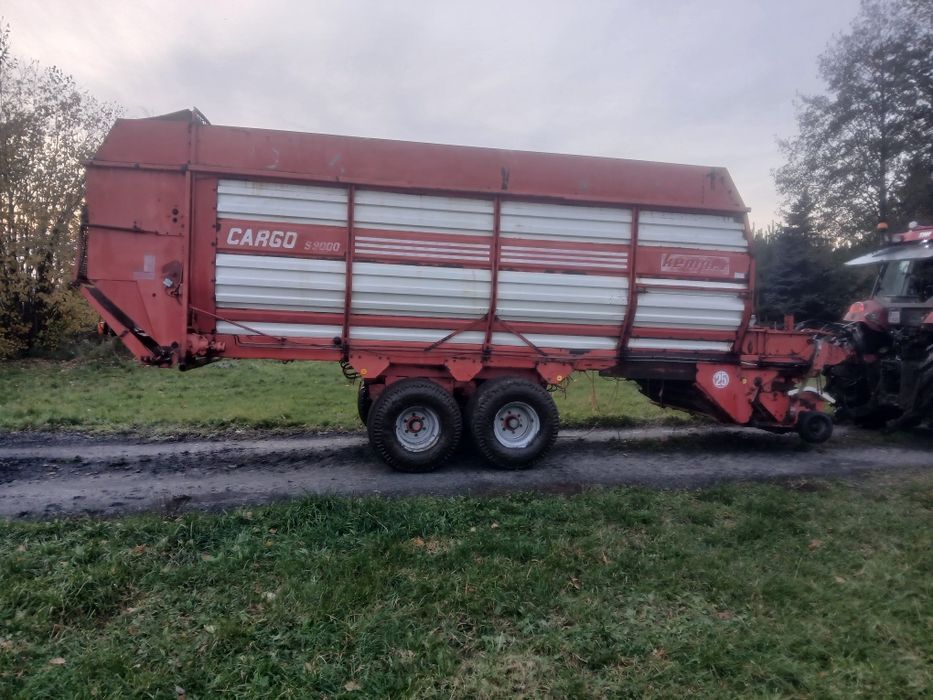 Przyczepa samozbierająca obietościowa kemper cargo 9000