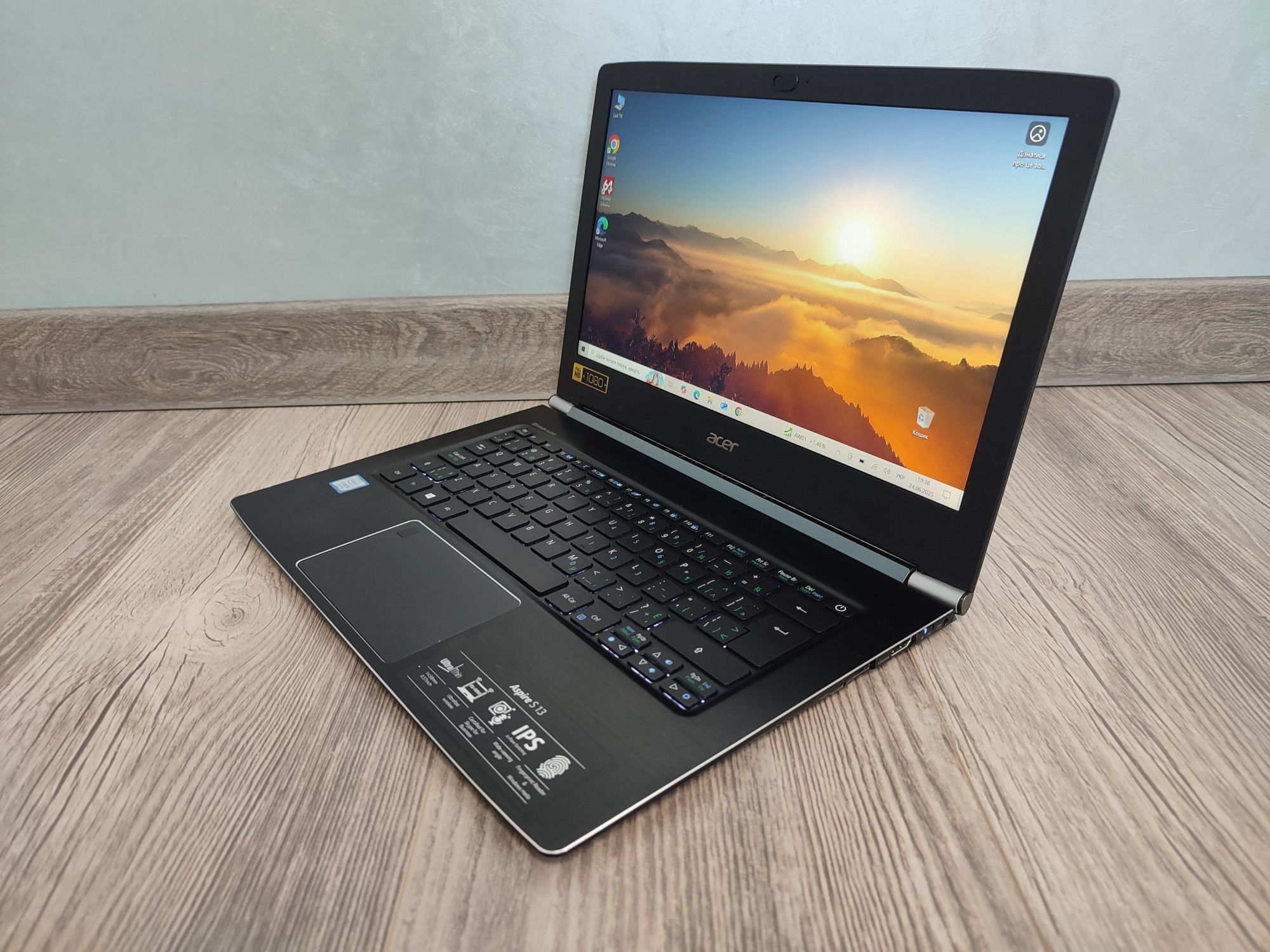 Ноутбук Acer Aspire S5-371T i5-7th/8gb/SSD 128gb/HD 620/Батарея 4-5год