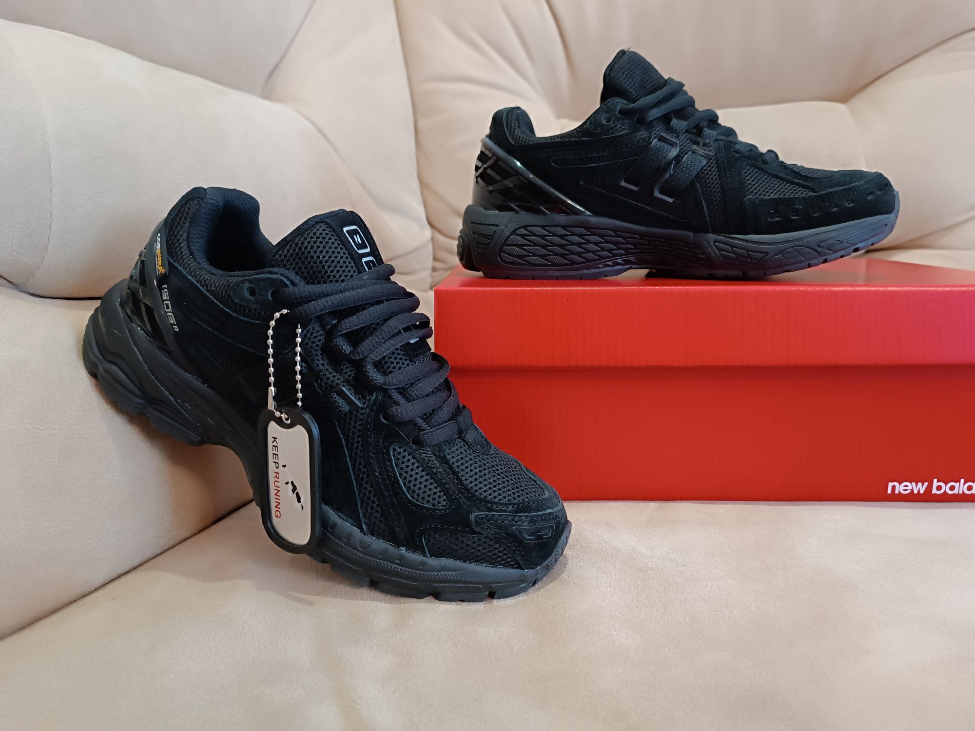Чоловічі кросівки new balance 1906 R (36-45 розмір) 2 кольори