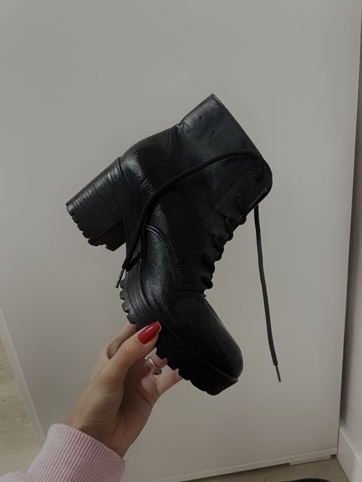 Botinha em otimo estado