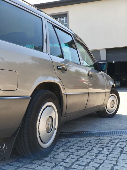 Mercedes E250d W124
