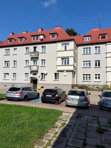 Sprzedam Mieszkanie 2 - pokojowe, zadbane. Polecam