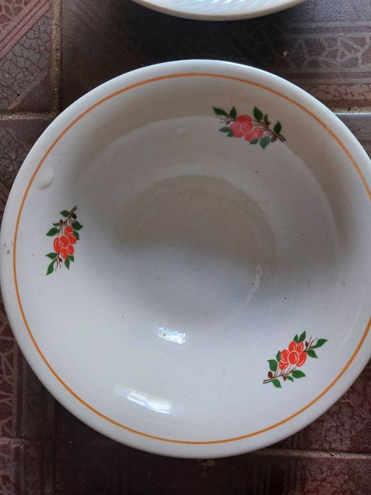 Тарелки глубокие