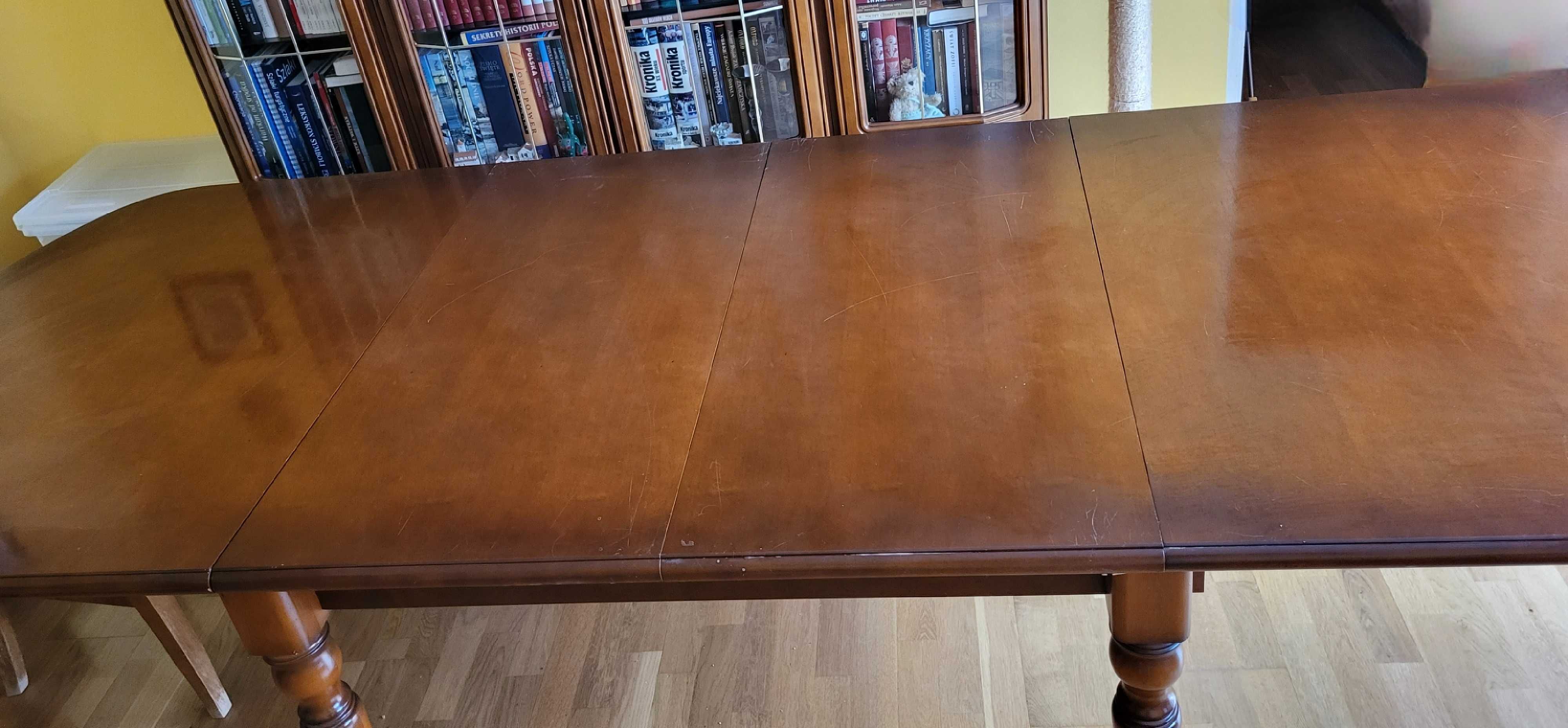 Duży stół rozkladany