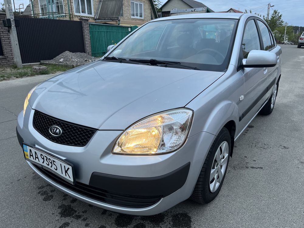 Як нова !!! 61.т.км. Kia Rio 2009