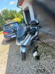 Sprzedam skuter marki  Piaggio x8 125