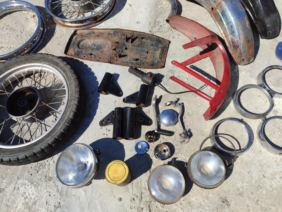 Фара Ява старухи.