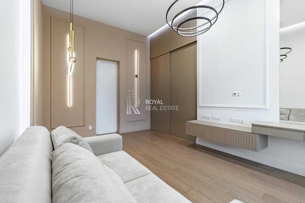 Без Комісії Продаж Будинку в КМ Green Hills Віта Поштова Бассейн Гараж