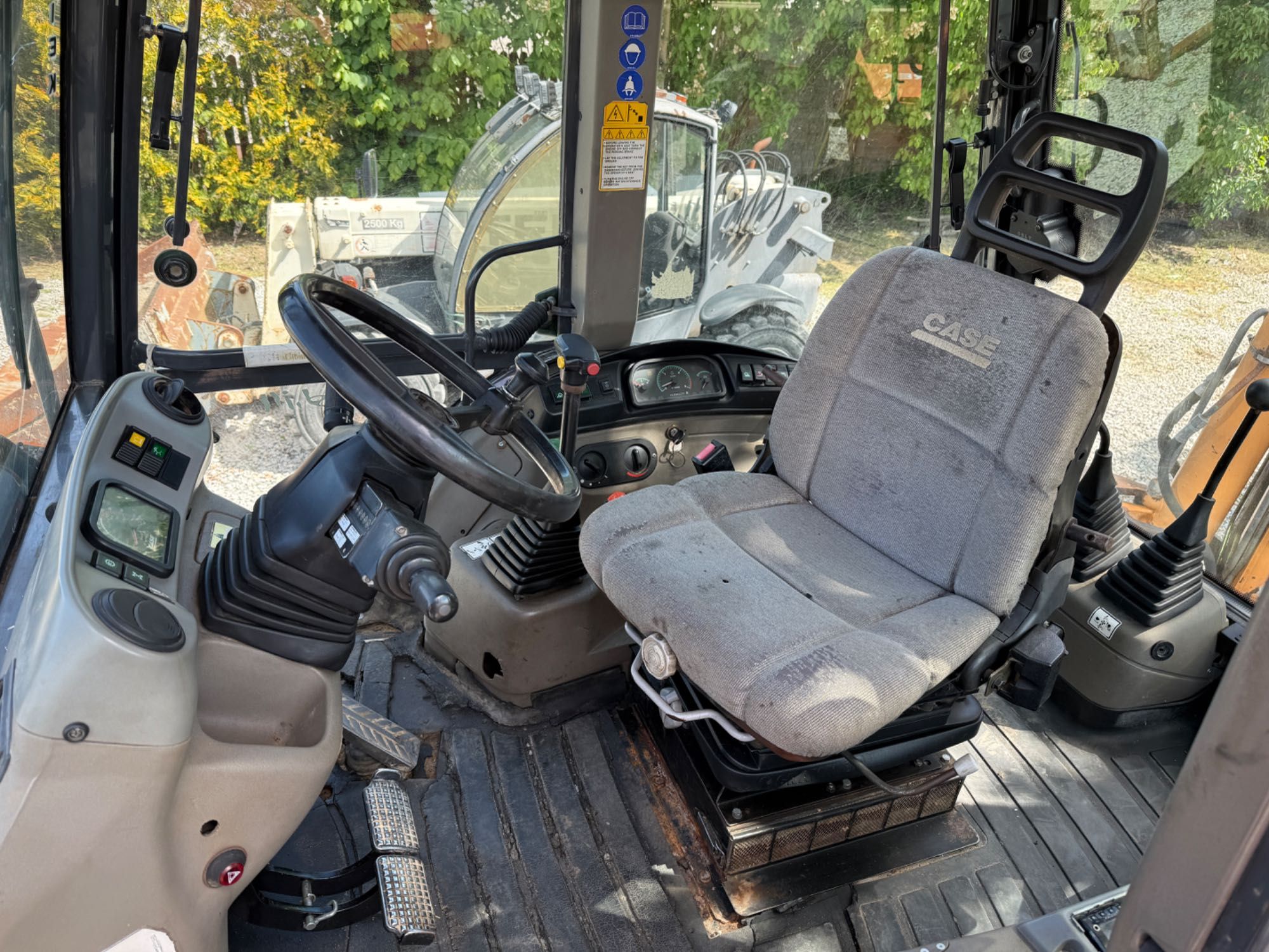 Koparko-Ładowarka Case 695 SM z 2003 rok BRUTTO 3 łyżki 4w1 widły