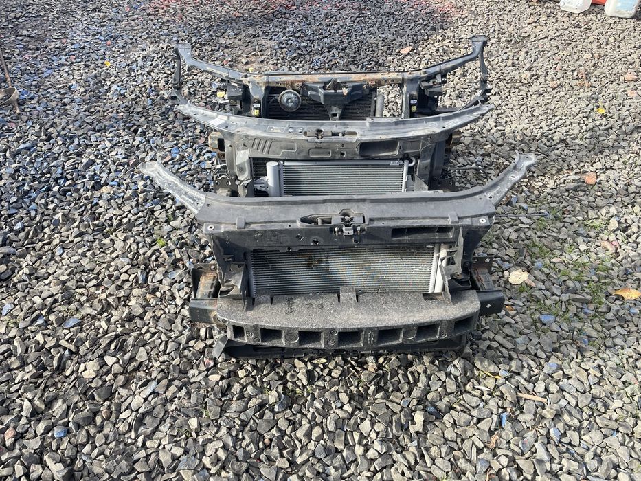 Телевізор, радіатор, передня панель Kia Ceed, Skoda Fabia 2