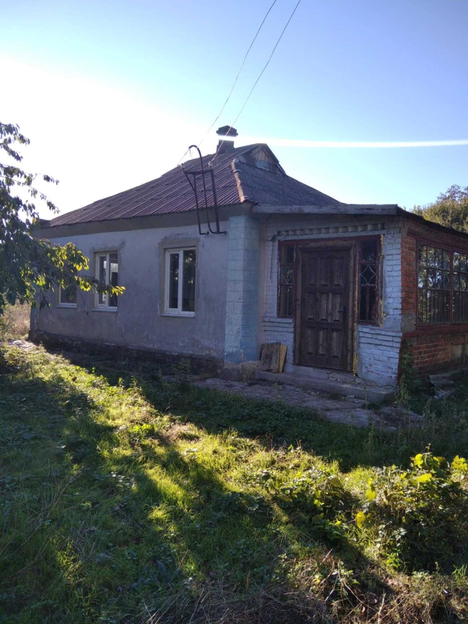 Заходь та живи.  Продам дім