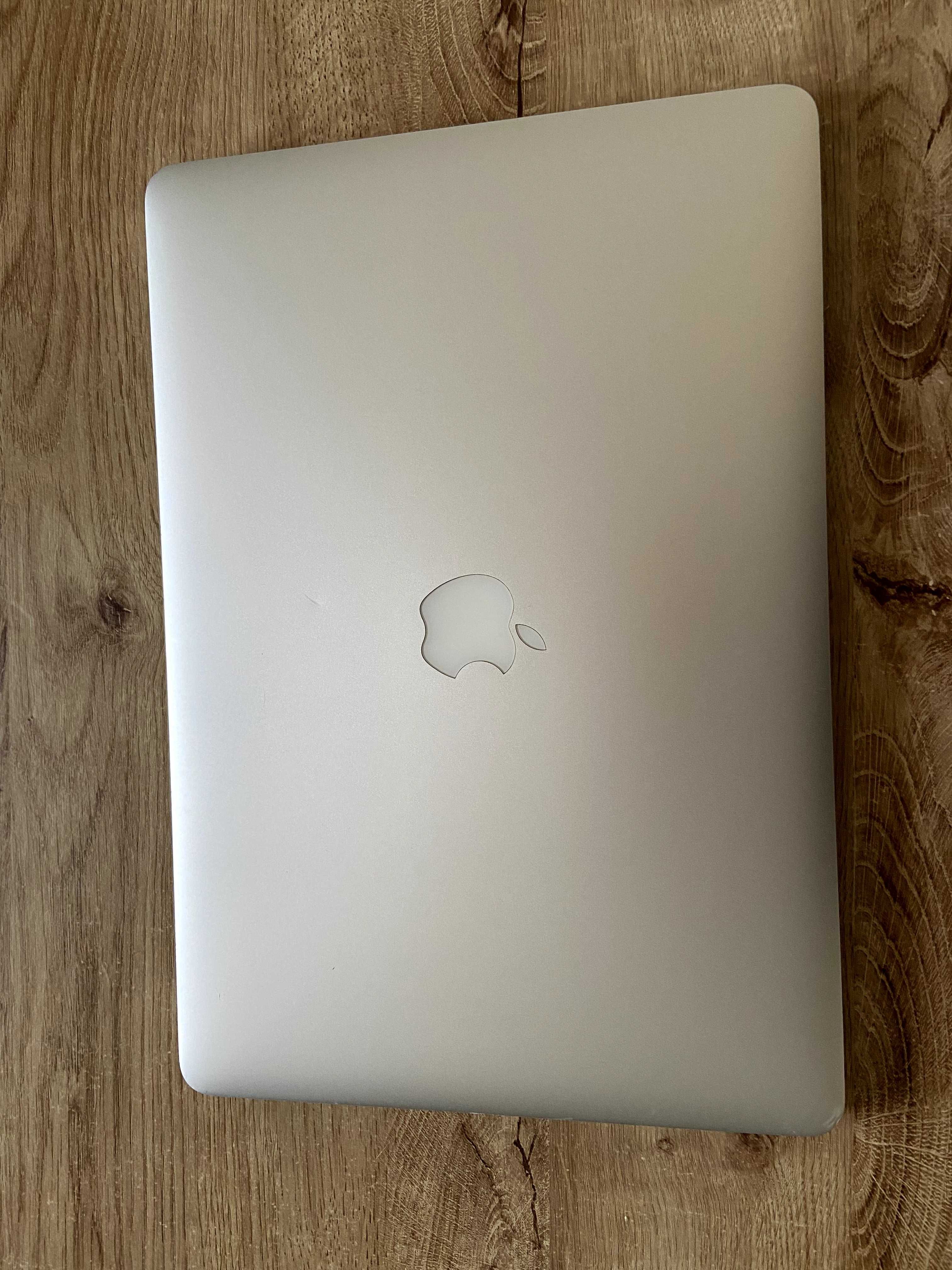 MacBook Pro Retina, 15 cali, mid 2015 r.