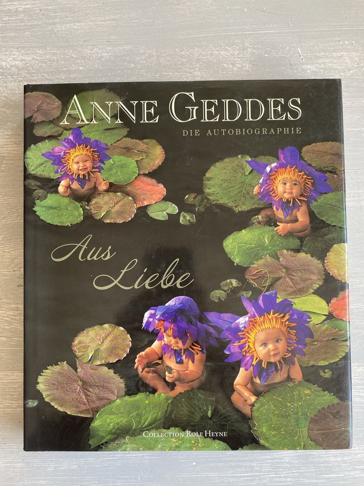 Album biograficzny z fotografią Anne Geddes