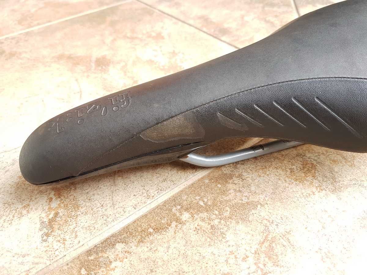 siodełko FIZIK Nisene Wing Flex, 130mm