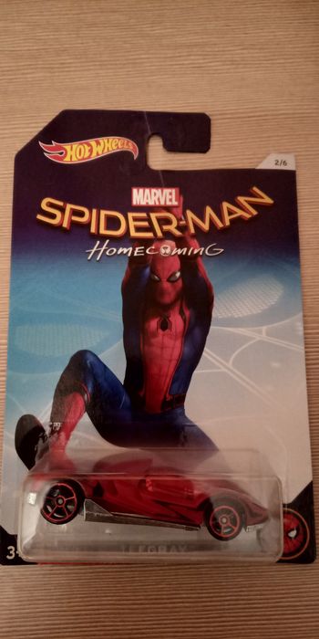 Машинка hot wheels Spider man Homecoming