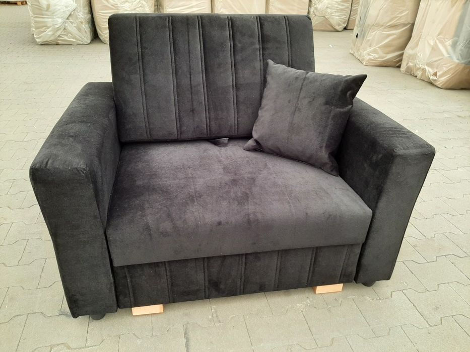 Sofa  jednoosobowa nowa .