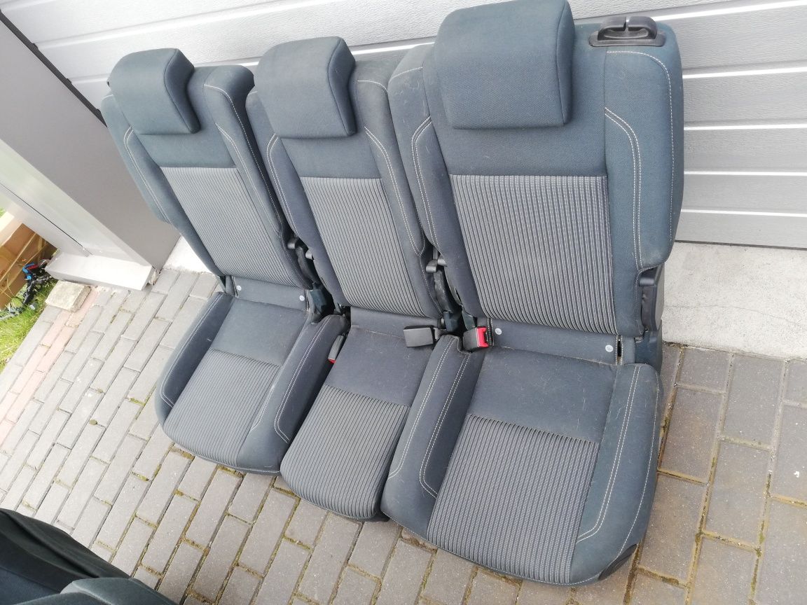 Fotele tył tylne kanapa 2 rząd Ford C-max mk2 II Titanium komplet 3szt