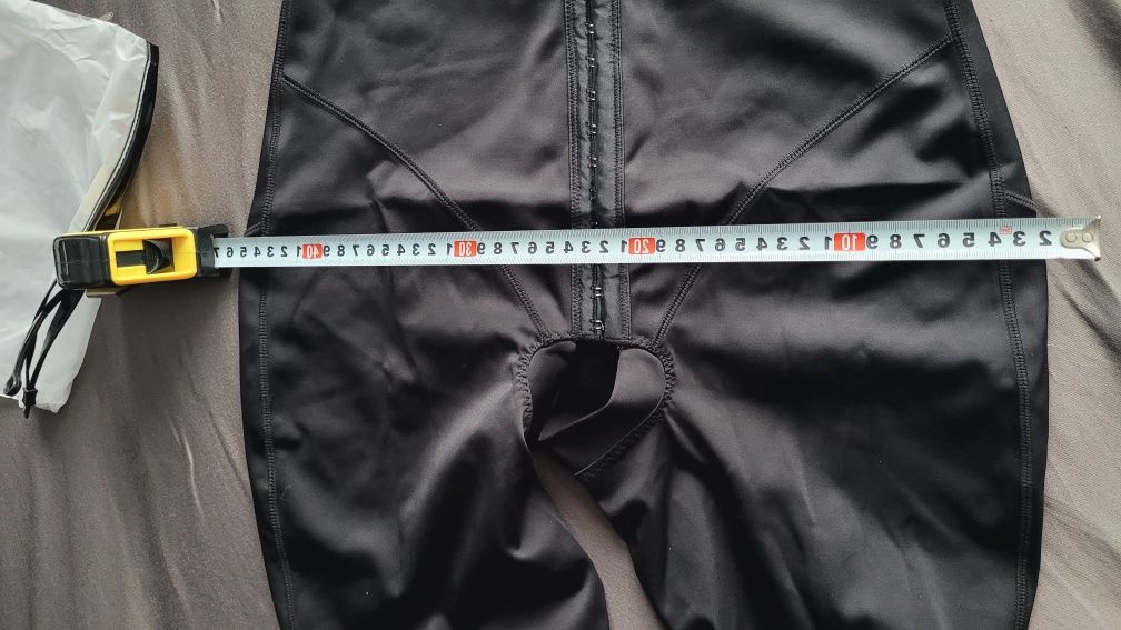 Body mocno modelujace sylwetkę 2xl