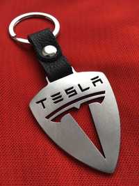 Брелок для ключів авто  марки Tesla