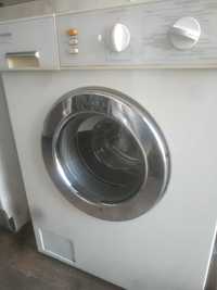 Срочно супер надійна німецька пральна машинка Miele