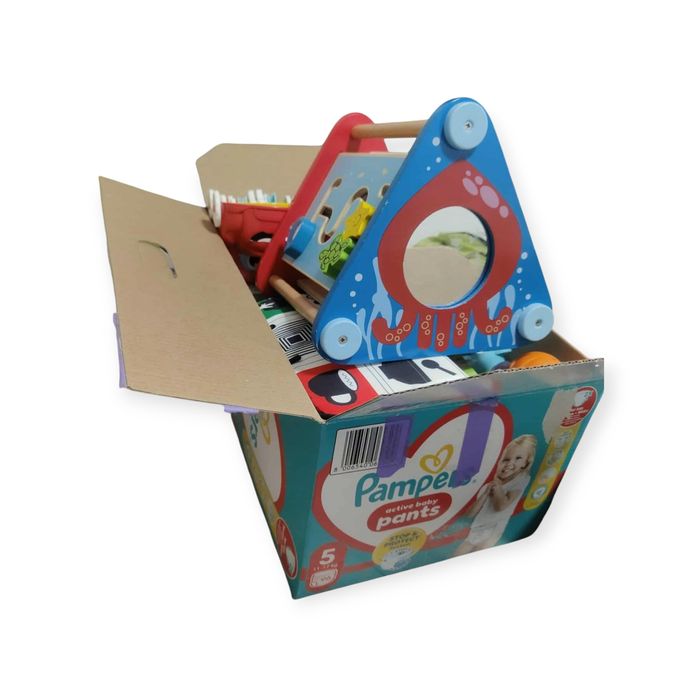 Duże pudło książeczek i zabawek