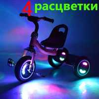 Трехколесный велосипед с музыкой, светом, 4 цвета Ровер