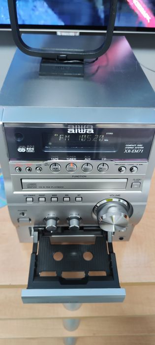 Продам Panasonic 995  Aiwa