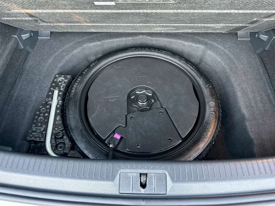 Volkswagen  Golf  2015 року.