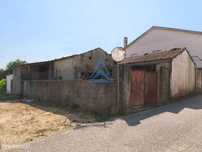 Armazém / Casa para restaurar