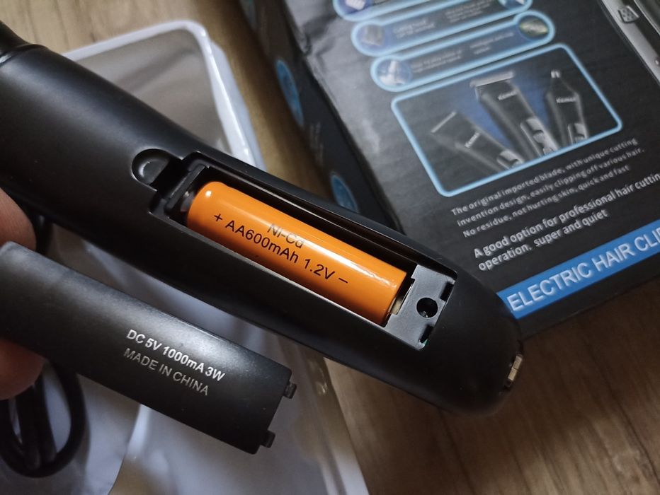 Машинка Kemei KM-1506 3в1 для стрижки волосся, бороди, вуха, носа.