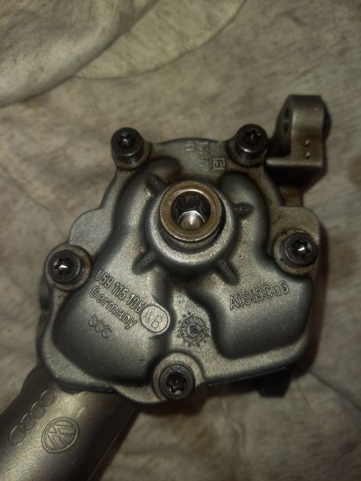 Pompa olejowa Vw audi 3.0 tdi ASB