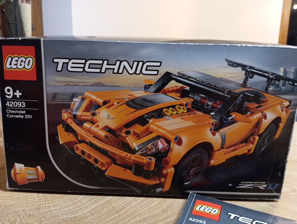 LEGO Technic 42093 Chevrolet Corvette ZR1