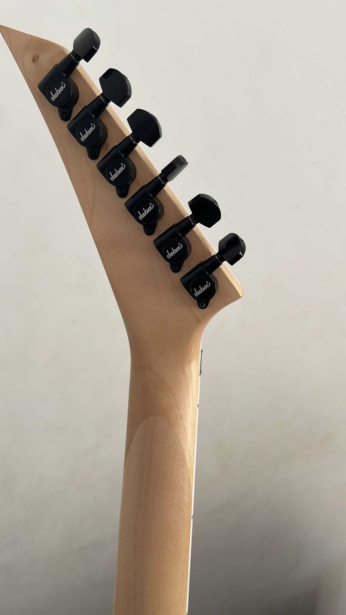 Jackson JS32 King V AH + Capa Jackson STD | Como novo