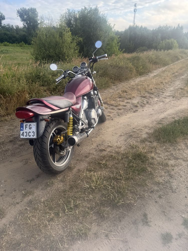 Kawasaki zephyr 1100
