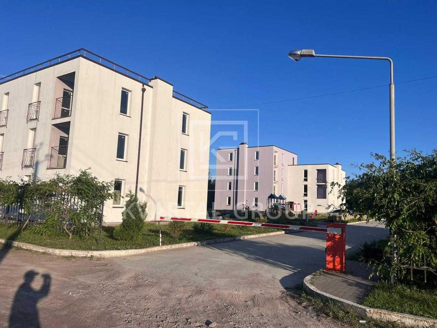 Продаж багатоквартирного будинку на 21 квартиру 780м.кв. Ясногородка
